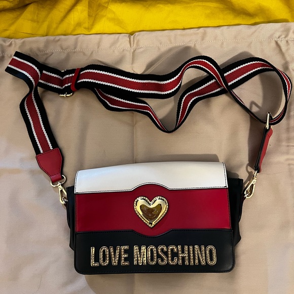 Brand new Love Moschino bag - Picture 2 of 9